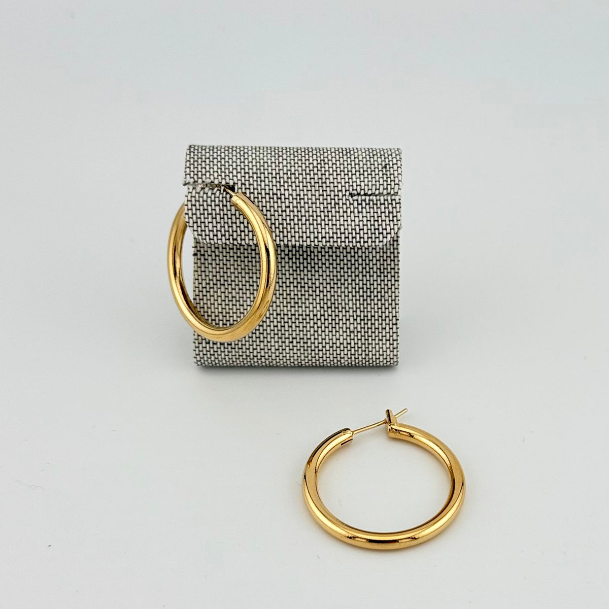 HOOP EARRINGS TUBE