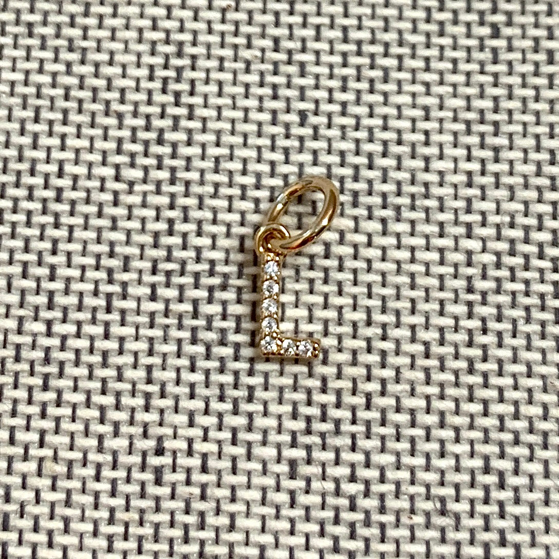 ANNA VON BERGMANN Buchstabenanhänger PETITE LETTRE aus 18 kt goldplattiertem Messing, Buchstabe L mit Zirkonia
