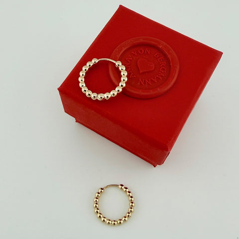 Kleine Creolen Little Dot von Anna von Bergmann